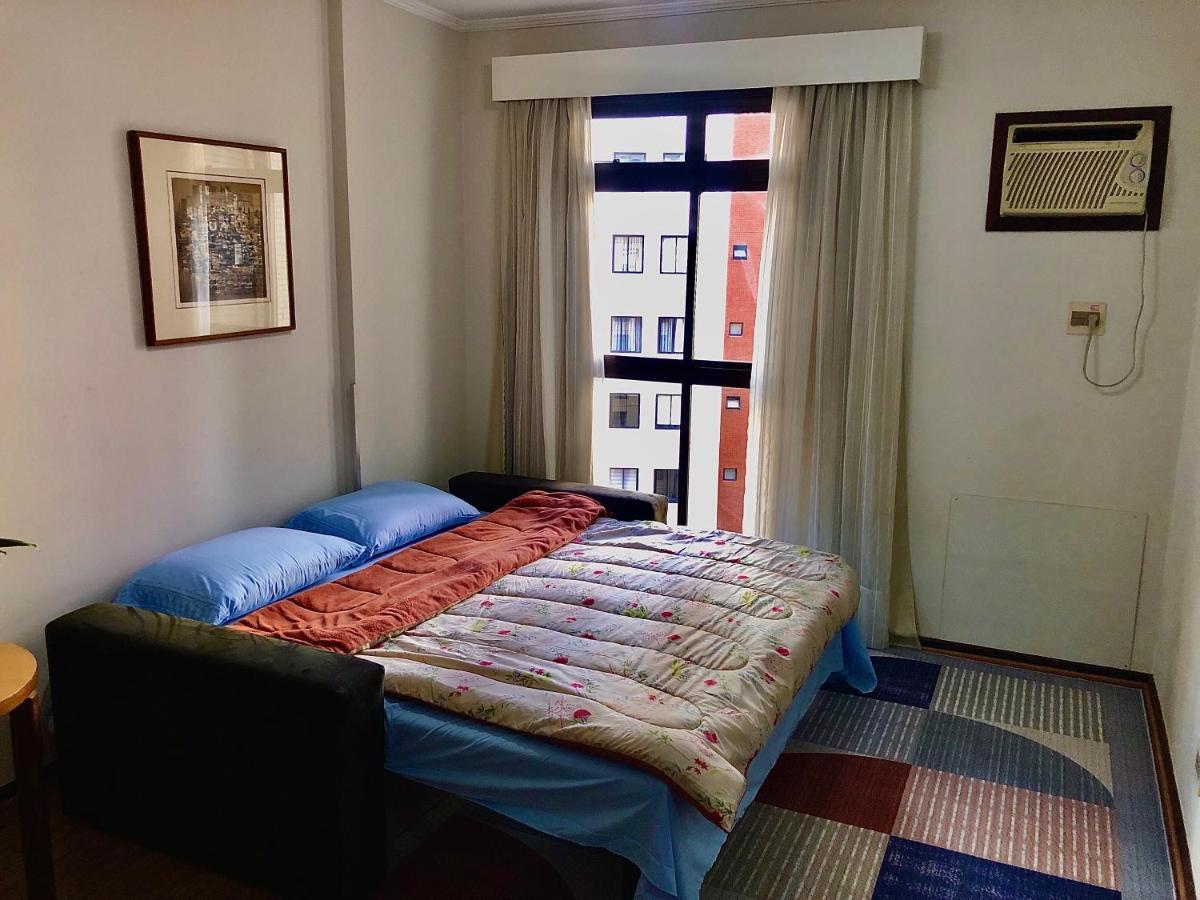 Aconchegante No Batel Apartamento
